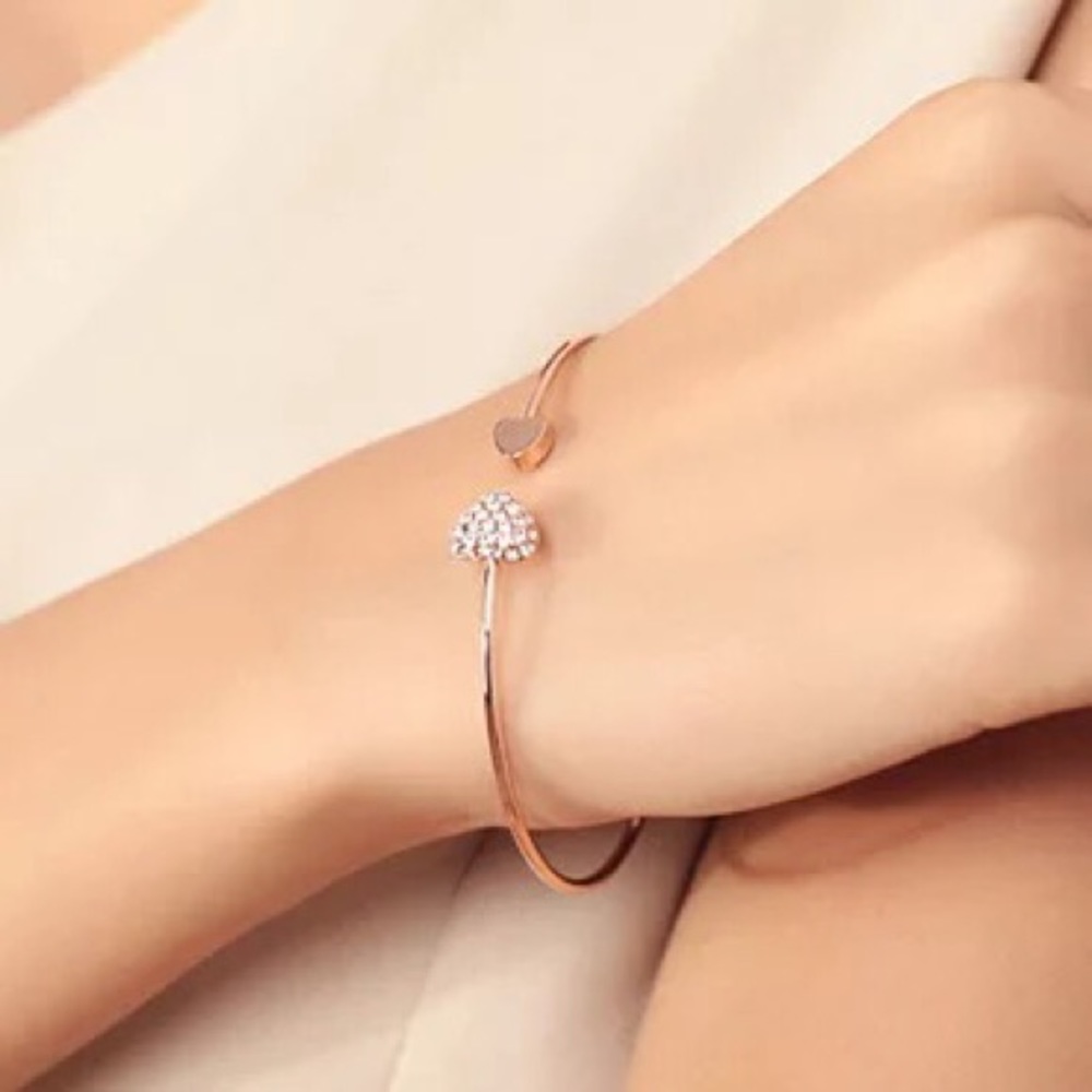 Bracelet - Picture 2 of 4